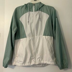 Columbia Sage Green Hooded Windbreaker Jacket